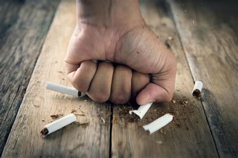 Reportajes ¿necesitas Ayuda Para Dejar De Fumar Sigue
