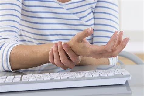 How Can You Avoid Wrist Pain From Constant Typing