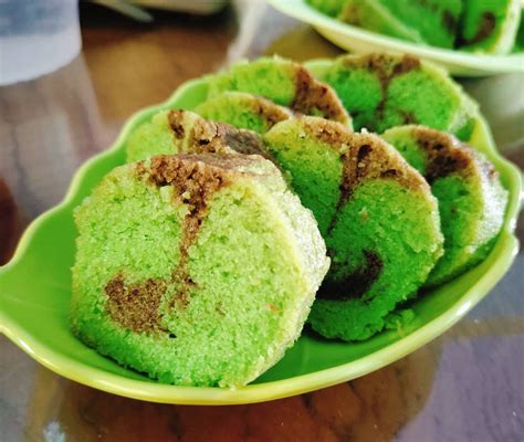 Resep Kue Bolu Pandan Sederhana Sweetrip Indonesia