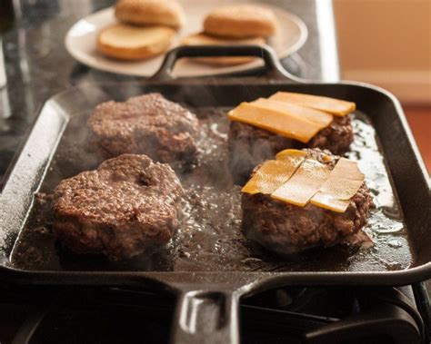 We Ll Show You How To Make Juicy Totally Tender Burgers On The Stove