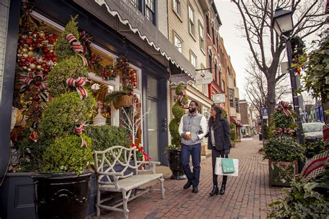 Most Festive Towns — Southern Travel Lifestyles