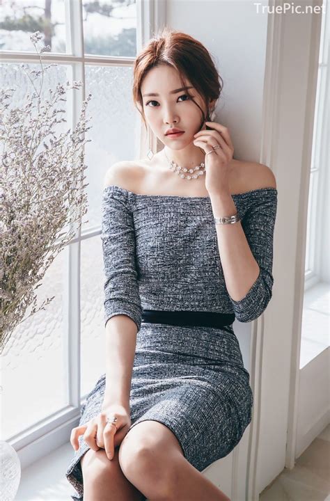 Korean Fashion Model Park Jung Yoon Indoor Photoshoot Collection