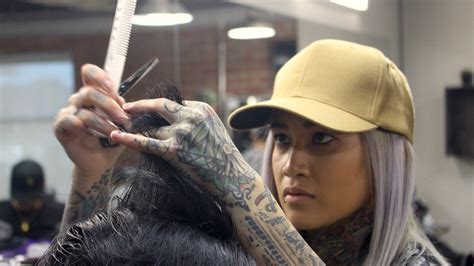 Cutting Through The Patriarchy With One Of Las Few Female Barbers