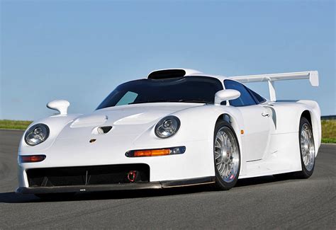 1996 Porsche 911 Gt1 993 Road Car Price And Specifications
