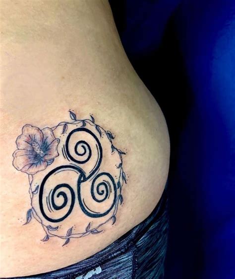 30 Pretty Triskelion Tattoos You Will Love Style Vp Page 25