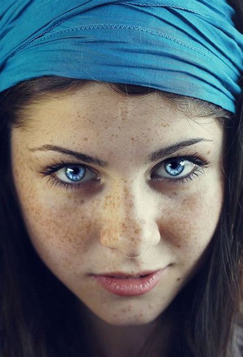 Brunettes With Blue Eyes And Freckles