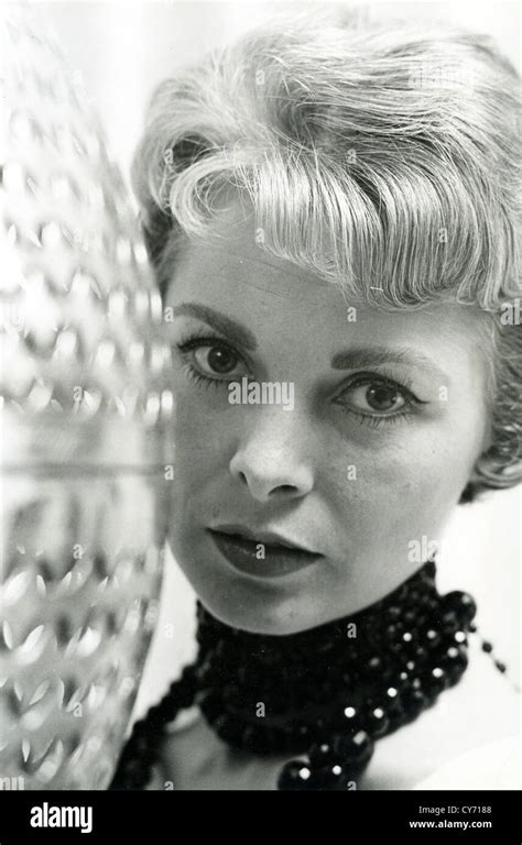 Janet Leigh 1927 2004 Us Film Actress About 1958 Stock Photo Alamy