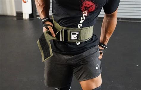 These Are The Best Weight Lifting Belts Out There