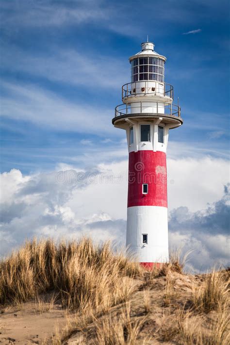 Jetzt auf nach holland ans meer und einen einzigartigen urlaub für nur 312.00 sichern! Nieuwpoort-Strand In Belgien Stockbild - Bild von ...