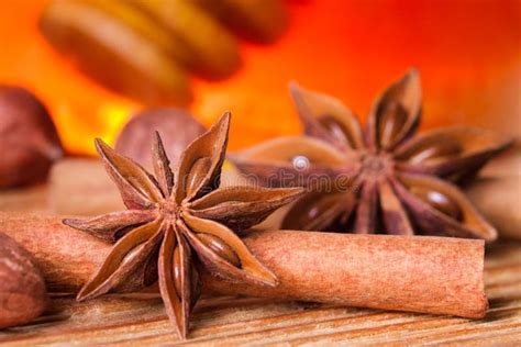 Honey Jar Star Anise And Cinnamon Bark Stock Image Image Of Homemade