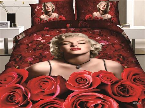 There is nothing to say but 'wow' when you see this stunning and very red. Pin on 3D Bedding