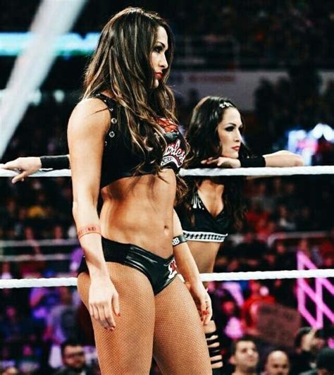 Pin By Joey Parmenter On Wwe Nikki Bella Bella Twins Nikki And Brie