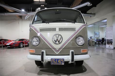 1972 Volkswagen Microbus Fusion Luxury Motors
