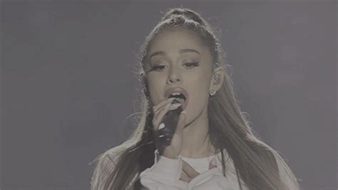 Emreturkmen Ariana Grande Performing “over The Rainbow” At One Love Manchester Tumblr Pics