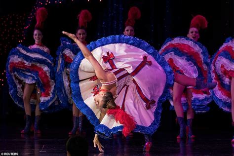Moulin Rouge Celebrates 130 Years Of High Kicking Cancans In 2020 Moulin Rouge Moulin Rouge
