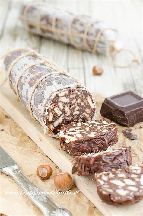 Argomenti:dolci al cioccolato, ricette dolci facili, ricette dolci semplici, ricette dolci veloci. Salame dolce al cioccolato | Ricetta (con immagini ...