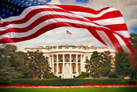 5000 White House Stock Photos Pictures And Royalty Free Images Istock