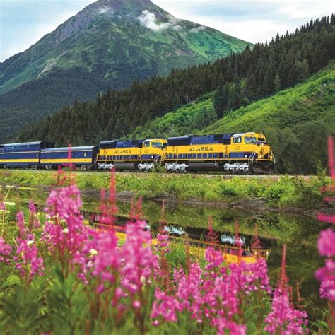 The Most Scenic Train Rides Across The Us Scenic Train Rides Alaska