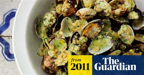Clams With A Garlic And Nut Picada Recipe Spanish Food And Drink
