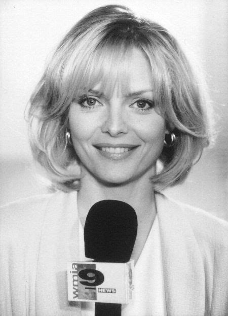 Pictures And Photos From Up Close And Personal 1996 Michelle Pfeiffer