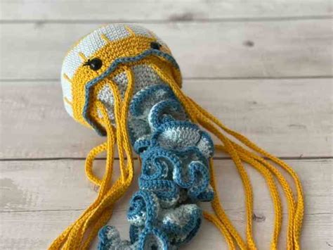 Jellyfish Free Crochet Pattern Off The Beaten Hook Crochet Patterns