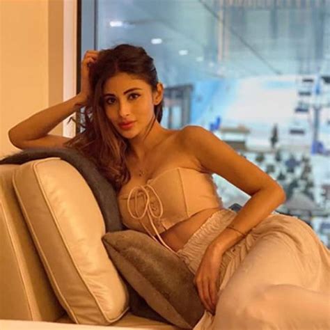 Mouni Roy S Sultry Bikini Look In Throwback Pictures Are Too Hot To Handle