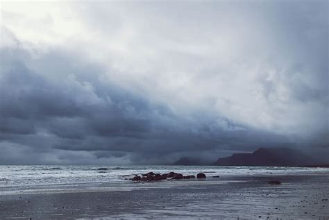 Hd Wallpaper Ocean Under Gray Cloudy Sky Beach Clouds Dawn Fog