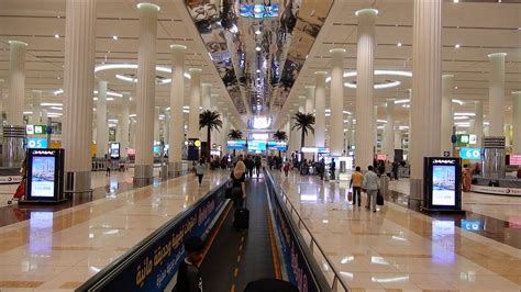 Dubai International Airport Dxb Emirates Airlines Terminal 3