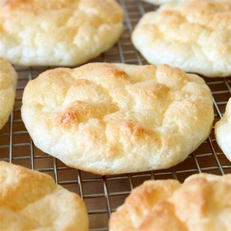 It's a tasty cloud bread recipe variation to satisfy a sweet craving. Cloud Bread is soft and pillowy light. Four simple ingredients is all you need. (GF) | Recipes ...