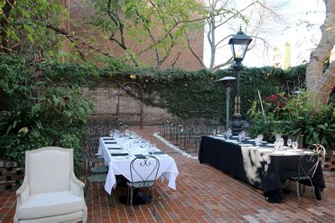 The Firehouse Courtyard Sacramento Wedding Venues Outdoor Decor