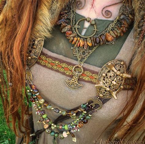 Pin By Sarah Jane On Eclectic Fashion Viking Costume Viking Dress