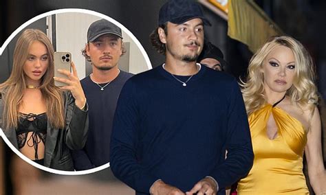 Pamela Anderson Joins Son Brandon Thomas Lee On Night Out In New York Daily Mail Online