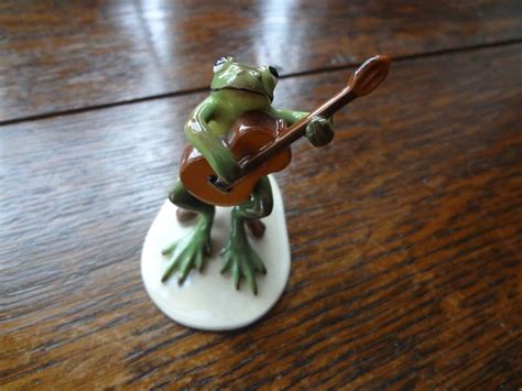 Hagen Renaker Guitar Playing Frog Musician T Porcelain Etsy