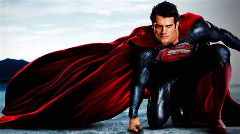 Así es el traje negro de Superman en la nueva "Liga de la Justicia" de