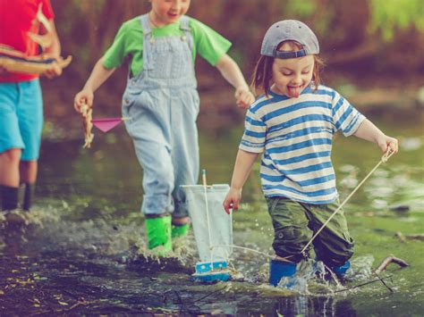 7 Cool Camping Games For Kids