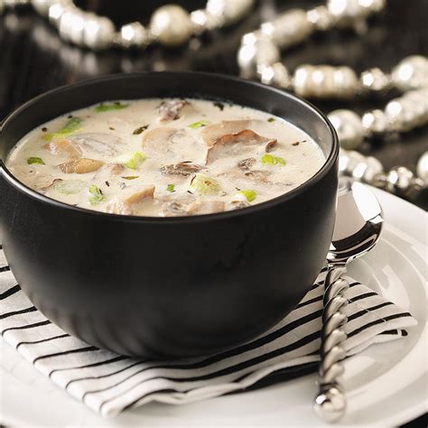 Creamy Garlic And Mushroom Soup Recipe Taste Of Home
