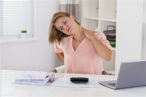 Understanding Neck Pain Causes Symptoms And Effective Relief