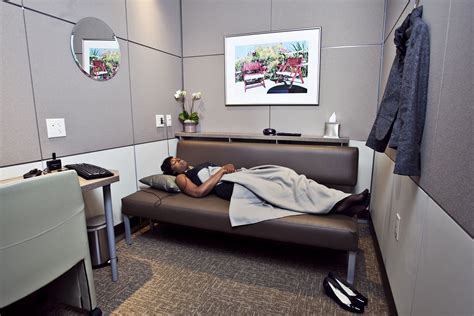 The Ultimate Guide To Minute Suites Loungebuddy Suites Airport