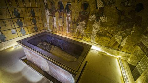 Egypt Says 90 Percent Chance Of Hidden Rooms In Tutankhamuns Tomb