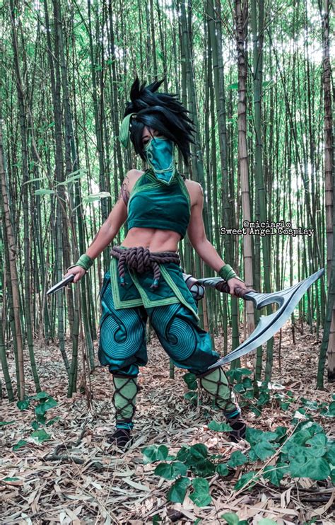 Akali Cosplay From League Of Legends By Miciaglo Sweetangelcosplay 9gag