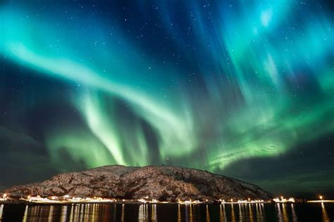 Fotografía De Auroras Boreales Tomadas Desde Troms Noruega El