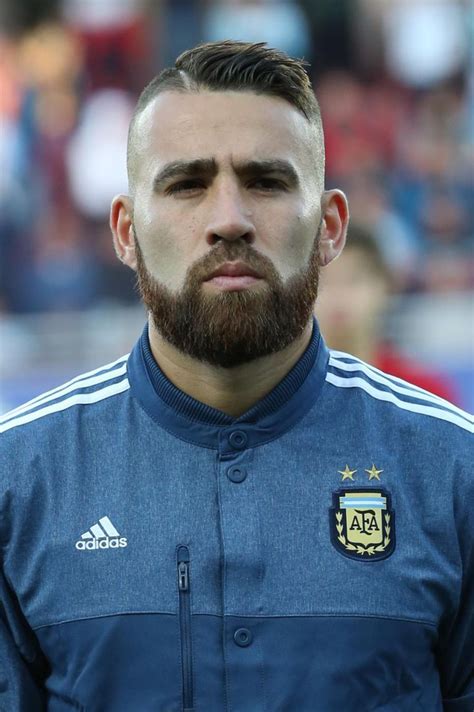 Nicolás otamendi born 12th february 1988, currently him 33. Nicolás Otamendi | Nicolás otamendi, Lumberjack beard ...