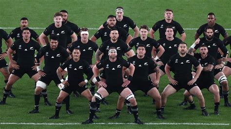 Rugby World Cup 2019 New Zealand Vs Ireland Fans Sing Through Haka Video