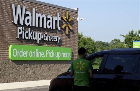 Wal Mart To Expand Grocery Pickup Service Wsj