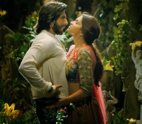 Sizzling Southern Stars Ram Leela Movie Hot Deepika And Ranveer Kissing Stills