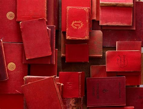 Red Books Red Aesthetic Red Books Gryffindor Aesthetic