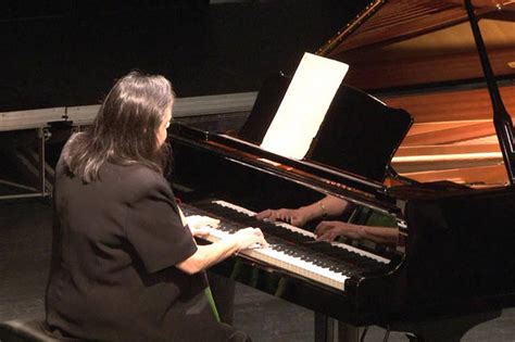 Facebook gives people the power to share. Um Piano - Interpretação e Improviso - Olga Prats e ...