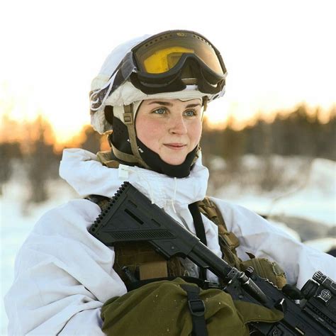 Female Norwegian Soldier Military Women Military Girl Female Soldier
