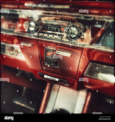 Classic Car Radio Stock Photo Alamy