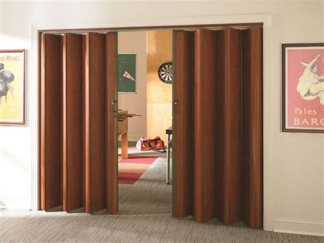 Woodfold 4100 Acoustical Accordion Door Accordion By